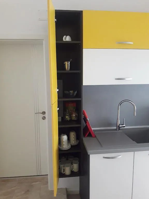 Shishkova 3 Apartment Varna
