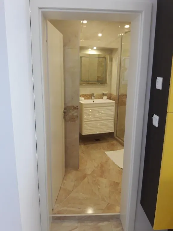 Shishkova 3 Apartment Varna