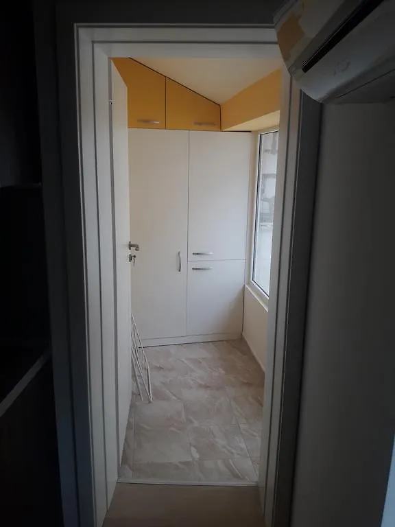 Shishkova 3 Apartment Varna